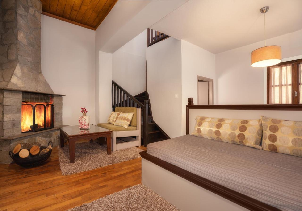 Κonitsa Gefyri Hotel Kónica Kültér fotó