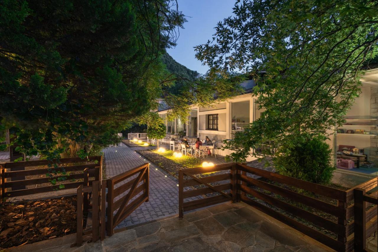 Κonitsa Gefyri Hotel Kónica Kültér fotó